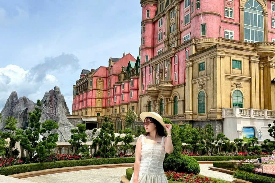 Ba Na Hills Day Tour From Hue