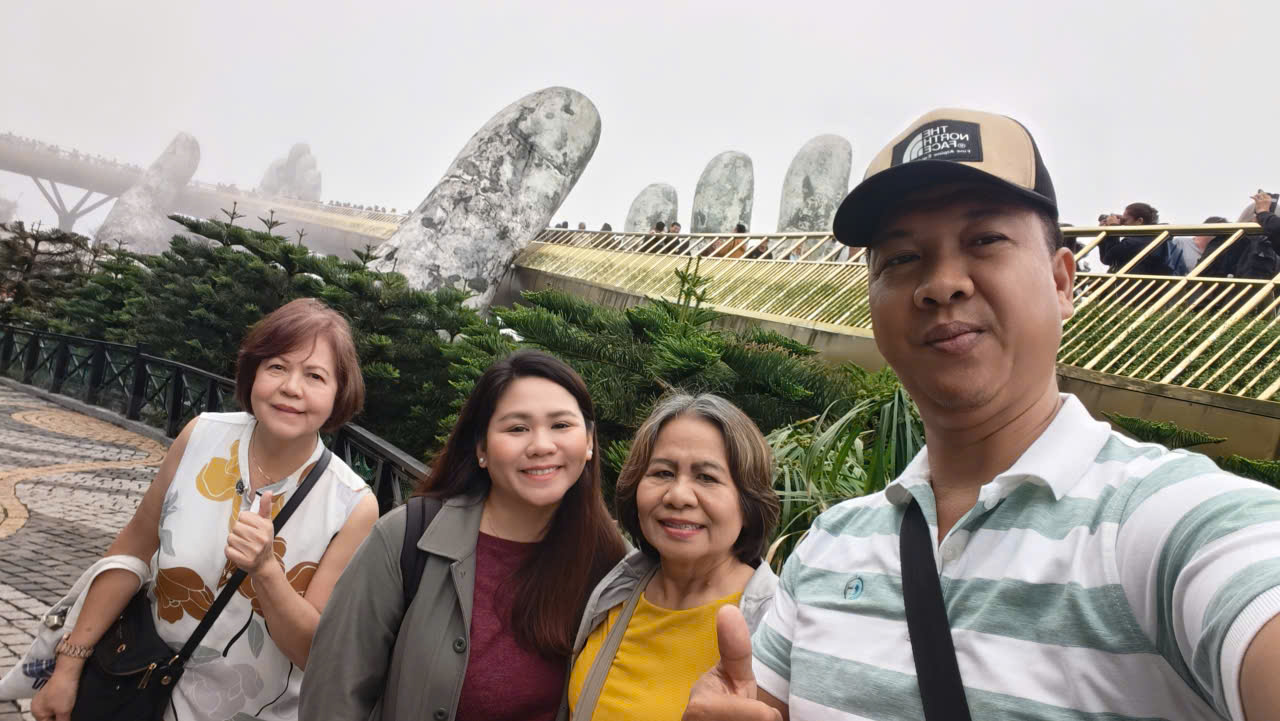 Golden Bridge Tour Da Nang