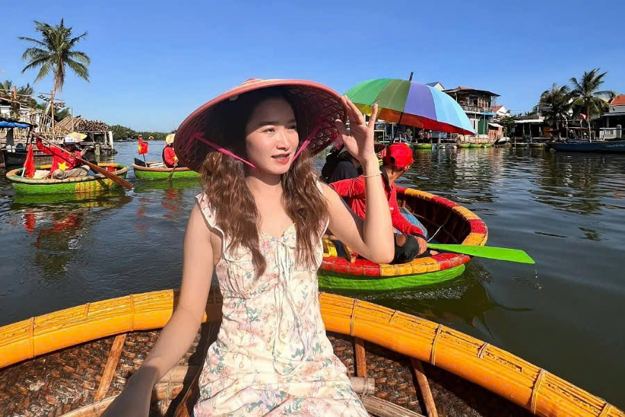 Hoi An Coracle Boat Tour
