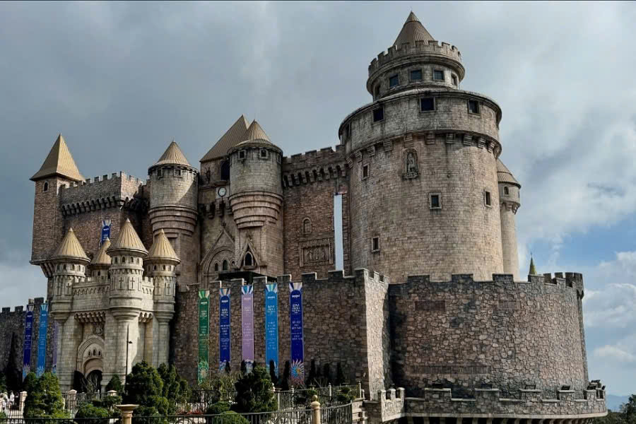 Hue Ba Na Hills Hoi An Full Day Tour