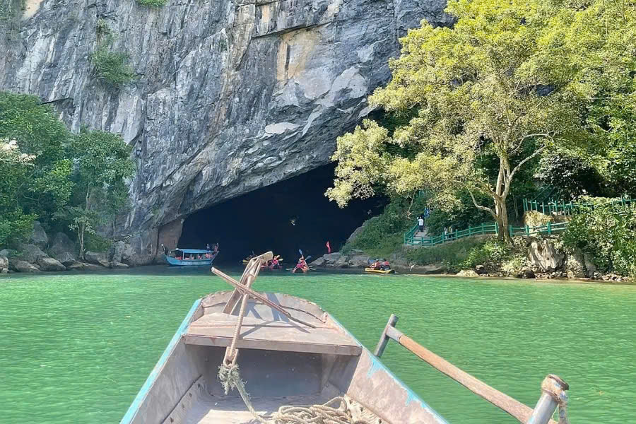 Dong Hoi To Phong Nha Private Tour