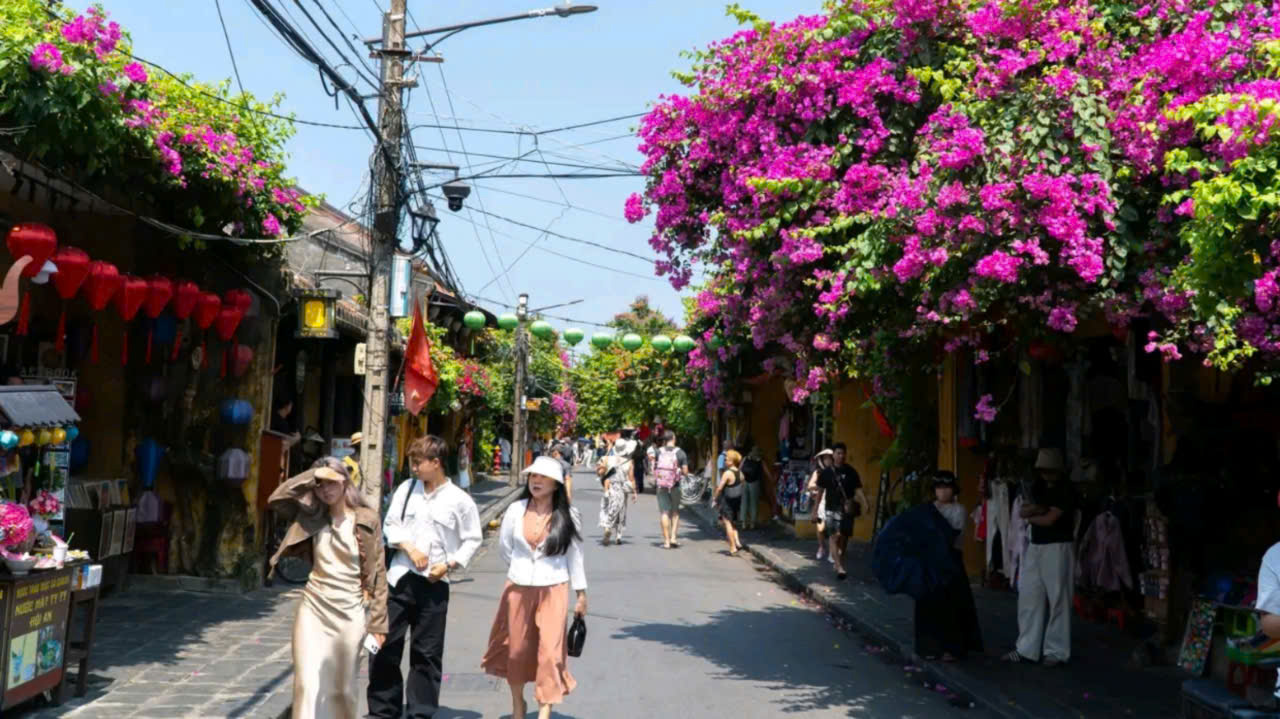 Best Time To Visit Hoi An From Da Nang