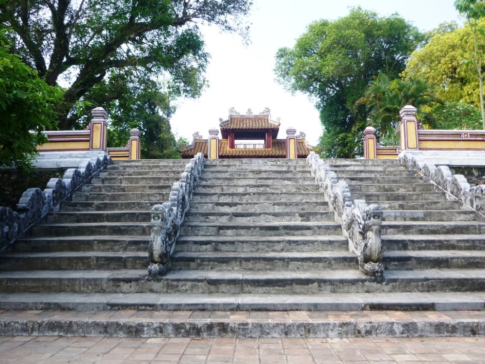 Hue Royal City Private Tour