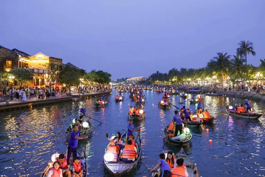 Australia To Vietnam Tour Package Da Nang Hoi An