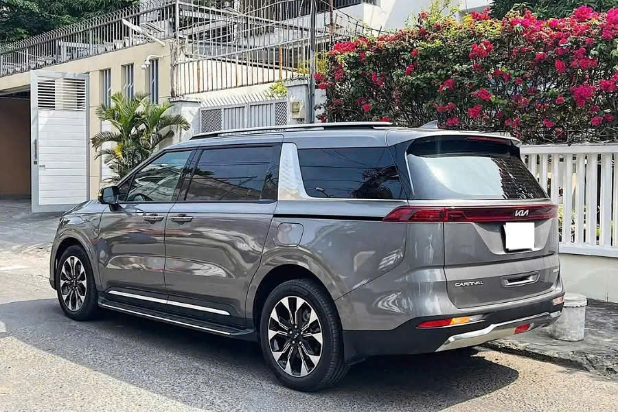 Dong Hoi To Hoi An Private Car Transfer