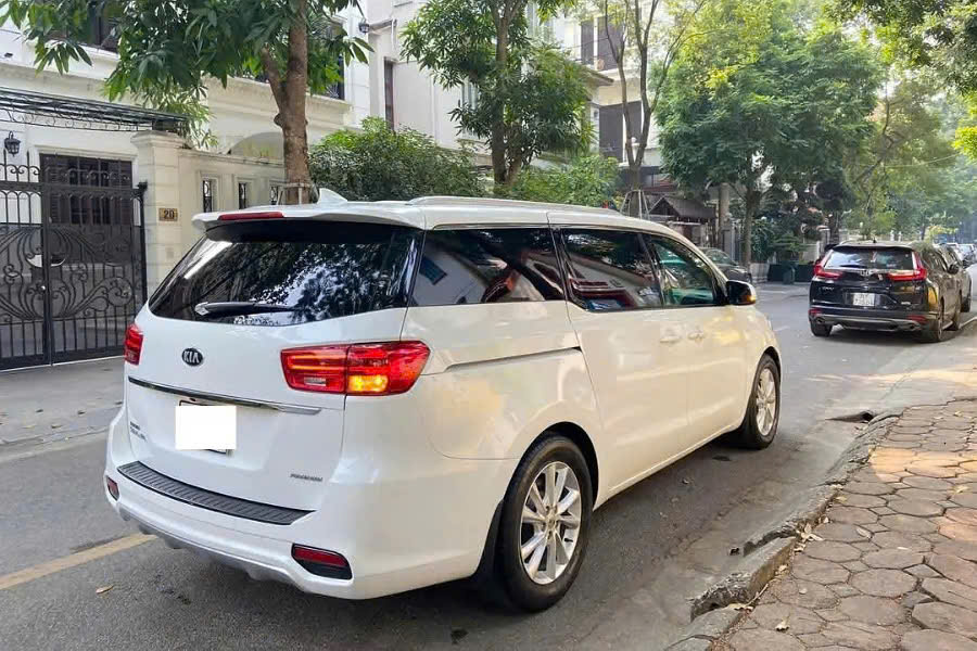 Dong Hoi To Hoi An Private Car Service