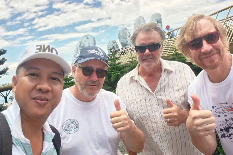 Viet Nguyen with guests at Golden Bridge during a Ba Na Hills combo tour