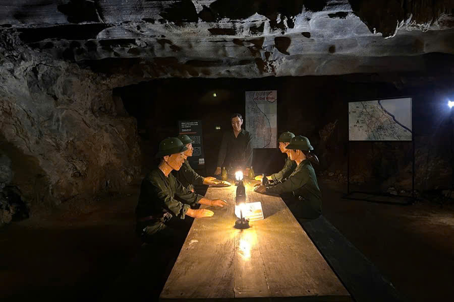 Recreated wartime planning scene inside Commander Cave in Phong Nha
