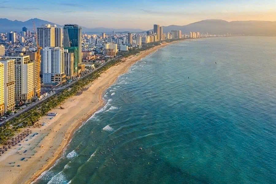 My Khe Beach in Da Nang Vietnam